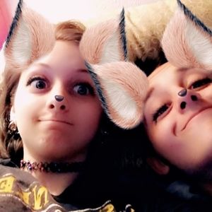 Meet your Posher, Alyvia